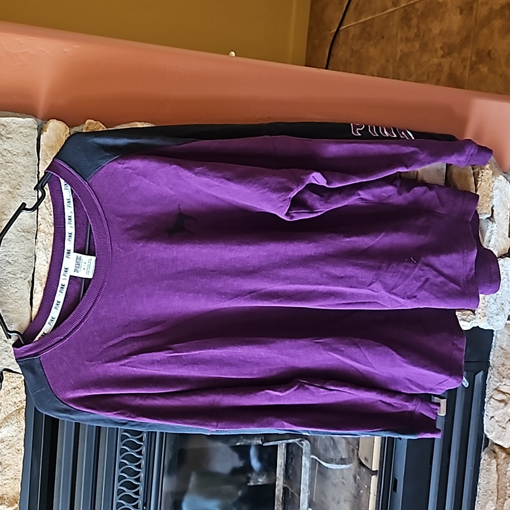 Long sleeve, medium top